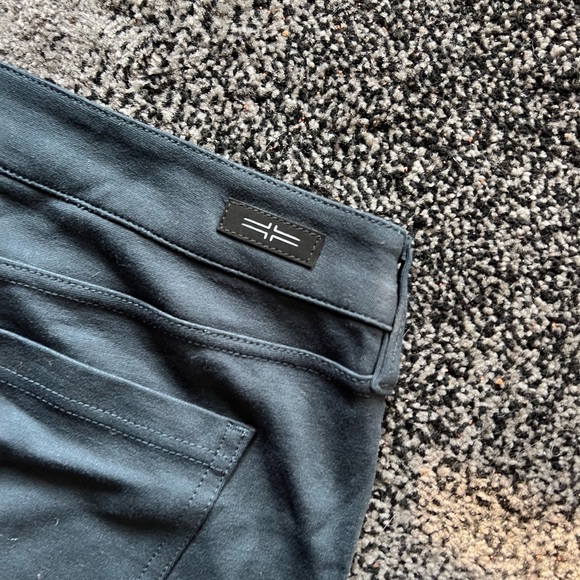 Liverpool Dark Knight Skinny Jeans - Picture 5 of 6